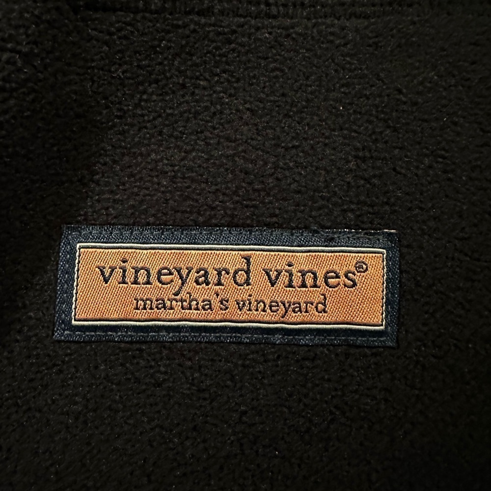 Boys vineyard vines fleece - Picture 3 of 6